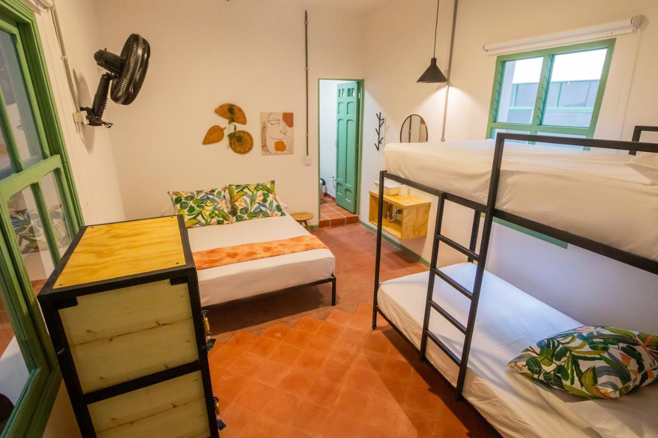 Centro Hostel Medellín Dış mekan fotoğraf