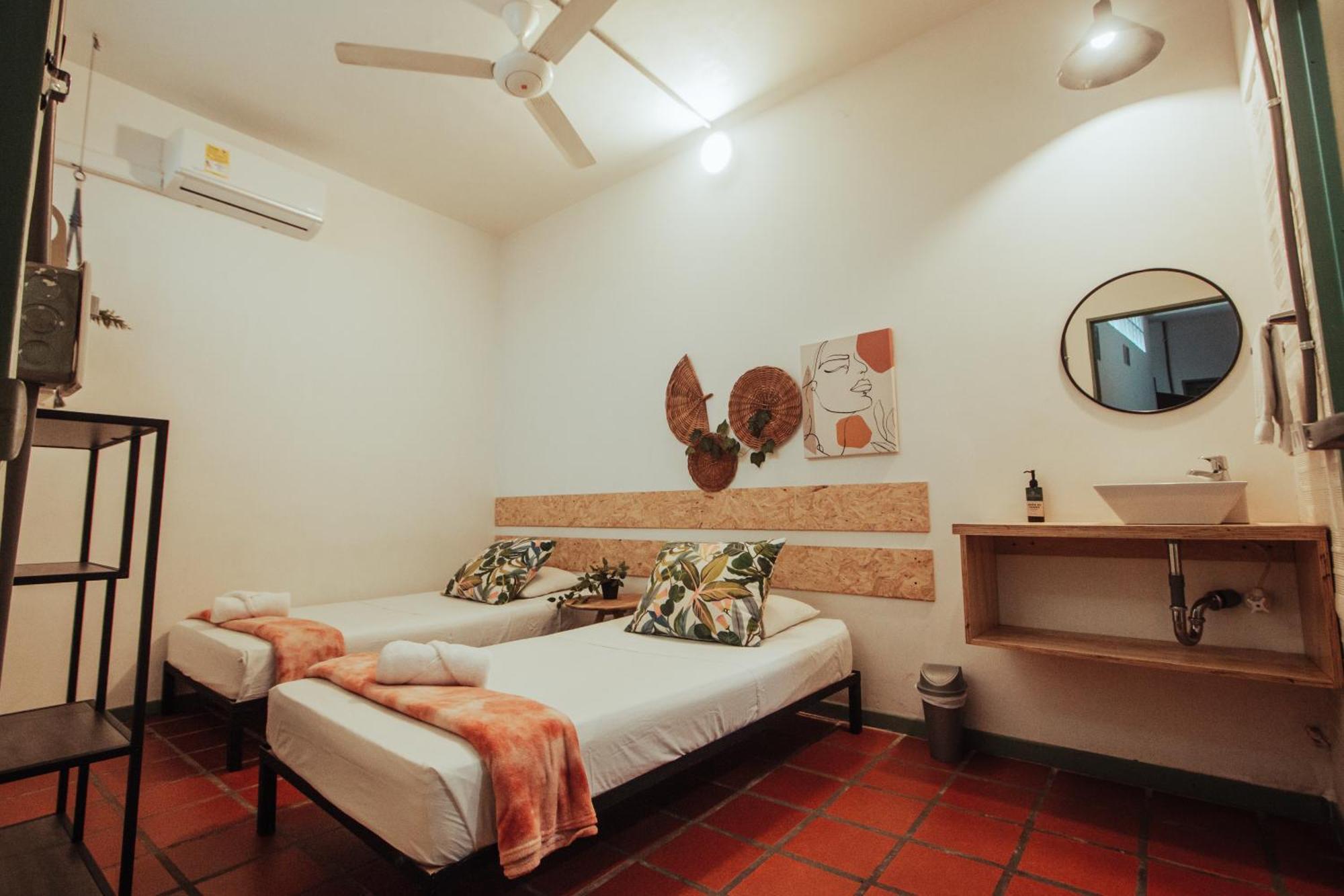 Centro Hostel Medellín Dış mekan fotoğraf